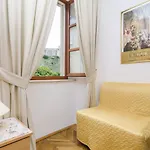 Lovrijenac Guest house