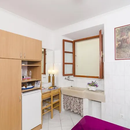 Lovrijenac Pensjonat