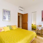Lovrijenac 3*