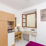 Lovrijenac Gostinjska kuća
