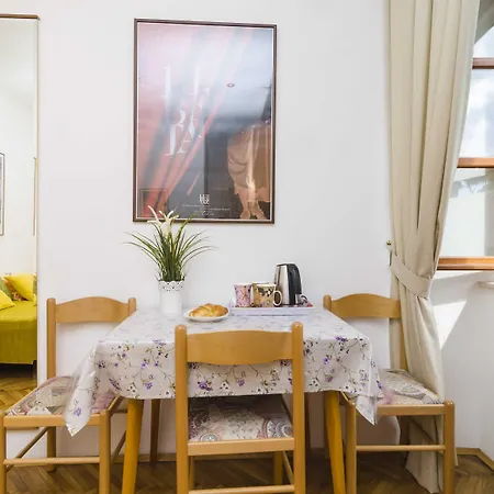 Lovrijenac Guest house