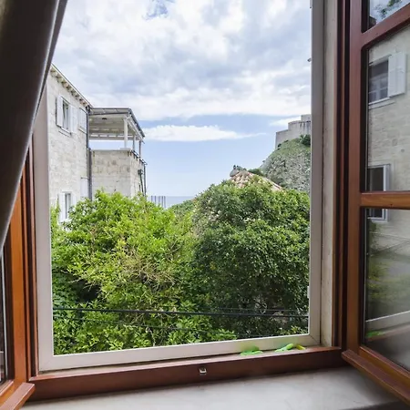 Maison d'hôtes Lovrijenac 3*